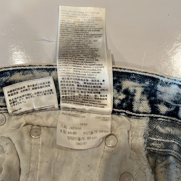 Levi’s 501 Acid Wash Mid Rise Shorts Size 25 - Picture 10 of 16